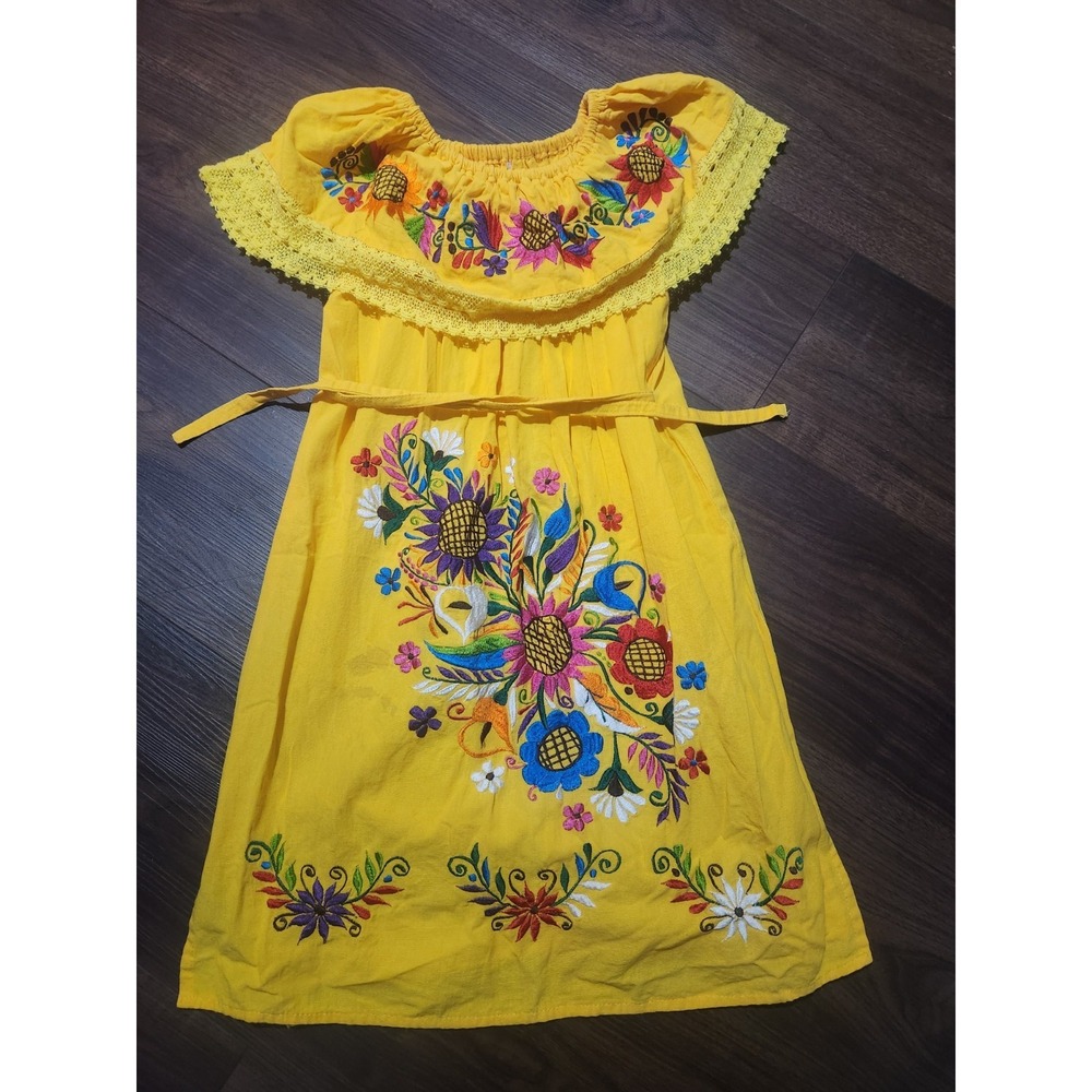 Vintage 70s Hand Embroidered Mexican  Dress Yellow‎ Floral Midi Medium